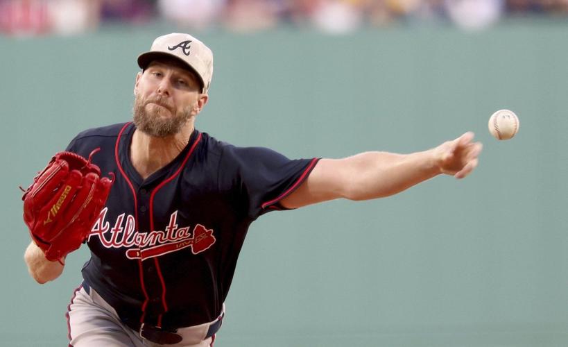 Chris Sale strikes out 8 and leads the Braves to a 4-2 win over the Red Sox