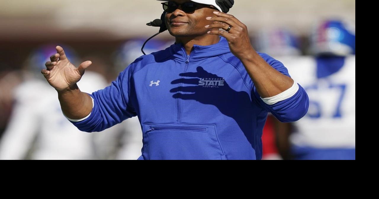 Bears interview Tennessee State coach and former NFL running back Eddie George for their coach job