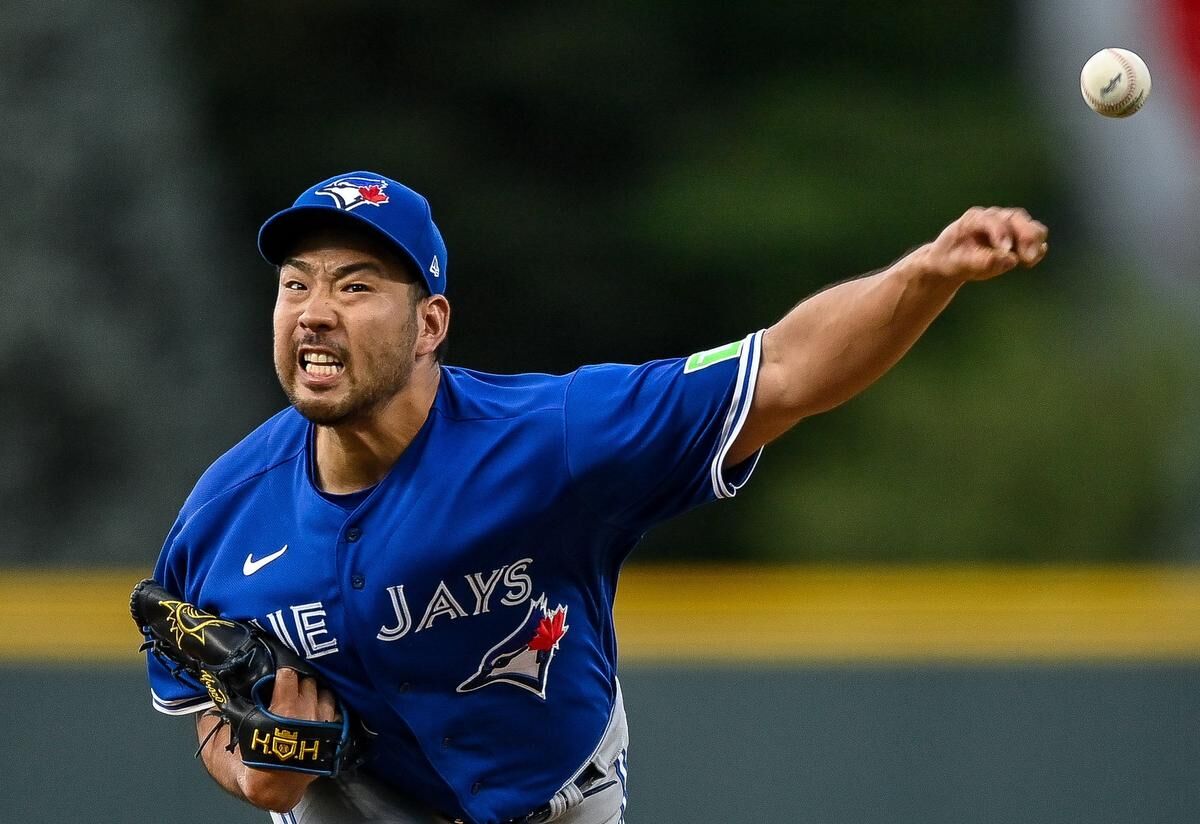 Blue Jays blow big lead hand win to Rockies with errors walks