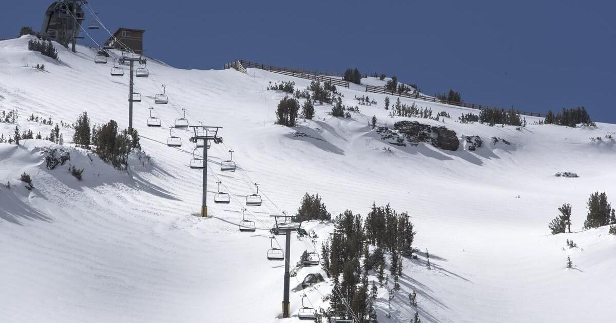 ‘Just keep digging’: Video shows man’s rescue after avalanche in ...
