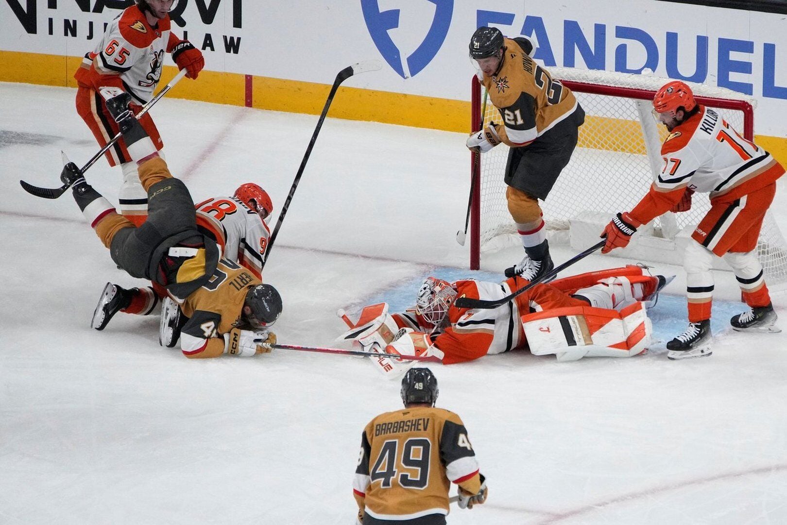 Golden Knights Seek Improvement Against Determined Ducks in Game 2 — image 4