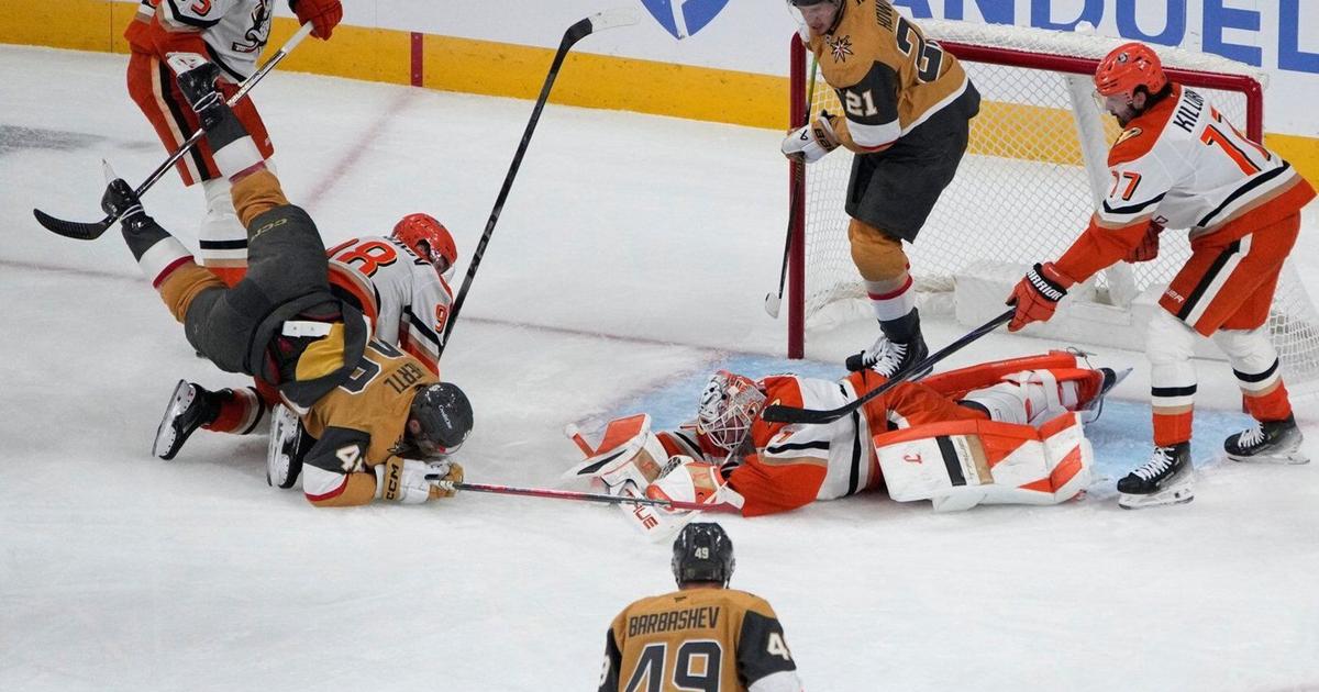 Golden Knights Seek Improvement Against Determined Ducks in Game 2 — image 1