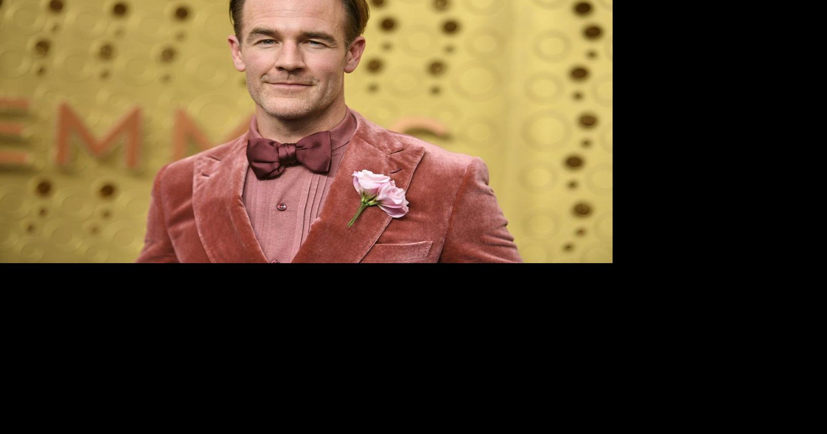 Busy Phillips, Chad Michael Murray and more react to the death of James Van Der Beek