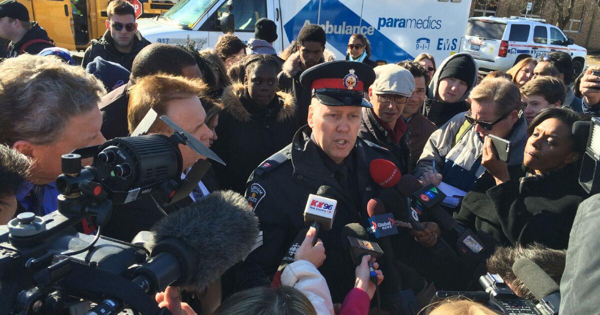9 Stabbed At Dunbarton High School In Pickering Girl 14 Arrested 9-stabbed-at-dunbarton-high-school-in-pickering-girl-14-arrested