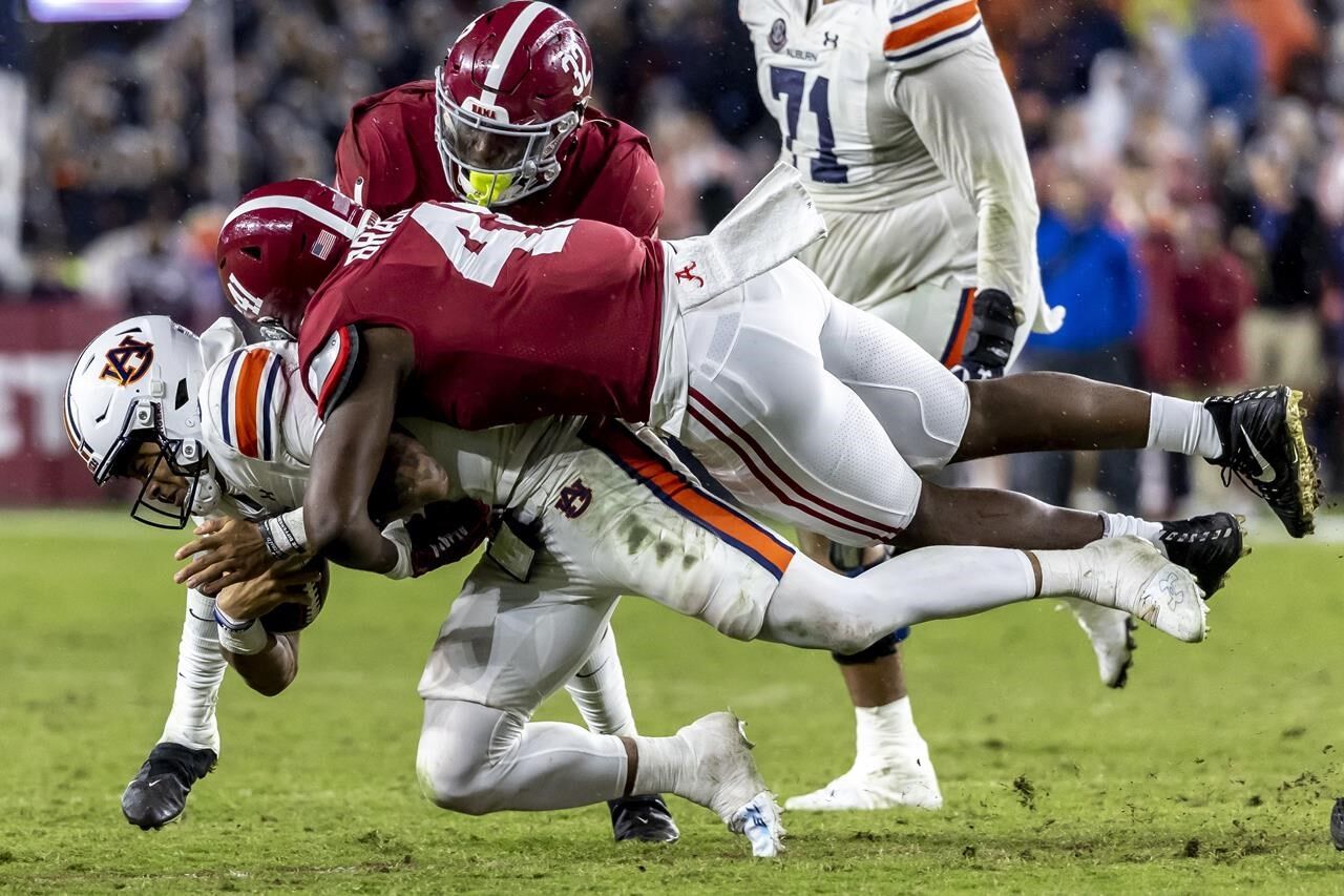 Alabama Linebacker Chris Braswell Declares For NFL Draft