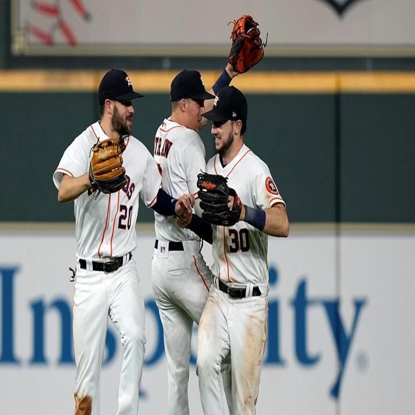 Garcia throws 7 solid innings, Astros beat Red Sox 5-1