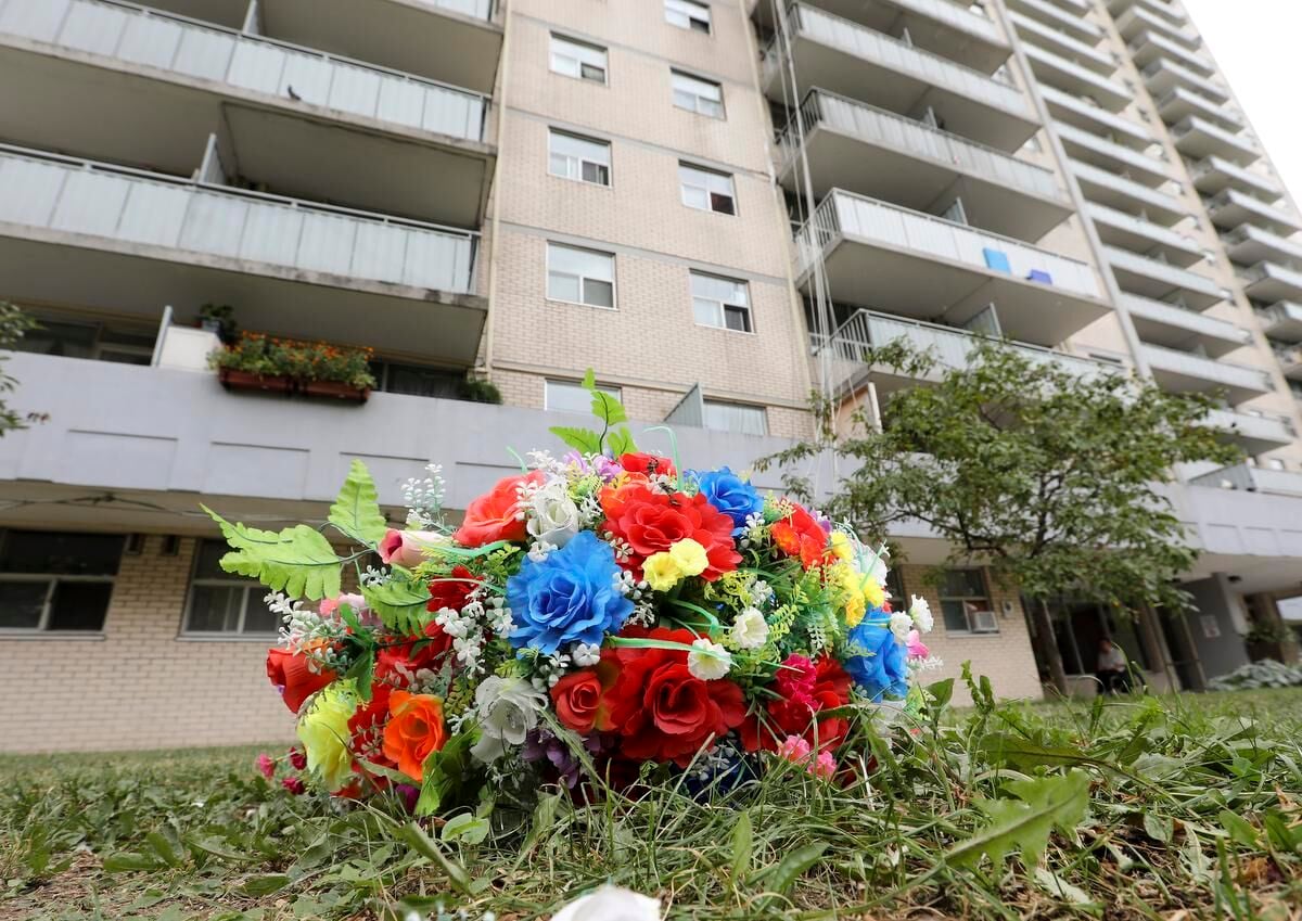 Toronto’s first-ever mental health crisis response teams — without ...