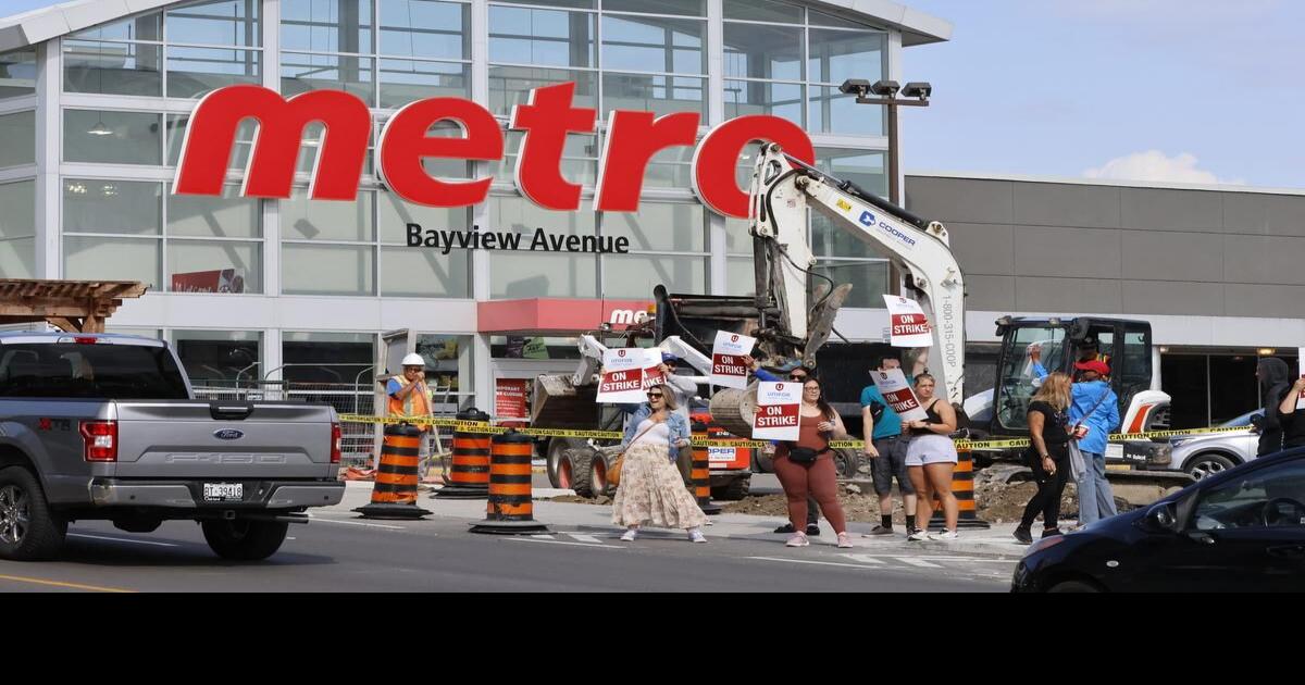 ‘Grocery workers deserve their fair share:’ Metro reports surging profits for last quarter as strike grinds on