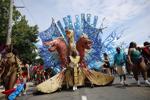 Parade dragon queen.JPG