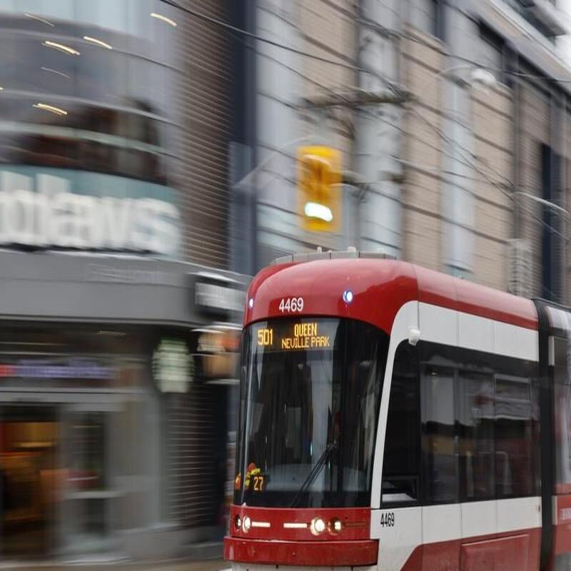 Ride on 501 Queen Streetcar Neville Park to Long Branch Loop in 4 Minutes  (Timelapse) 