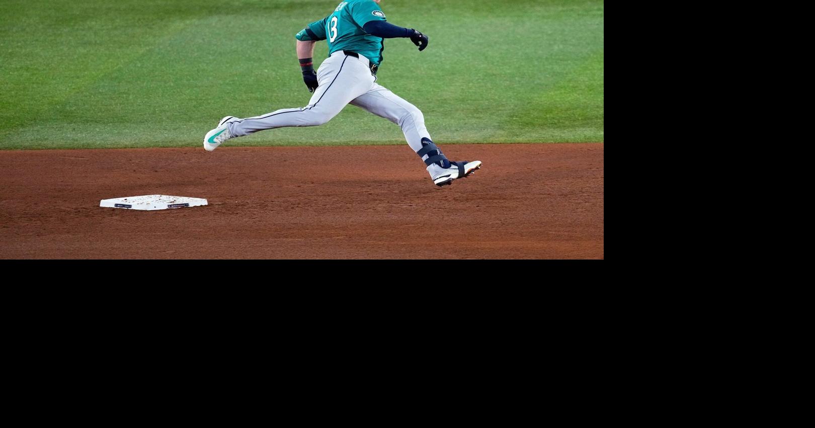 Mariners and catcher Mitch Garver finalizing minor league deal, AP source says