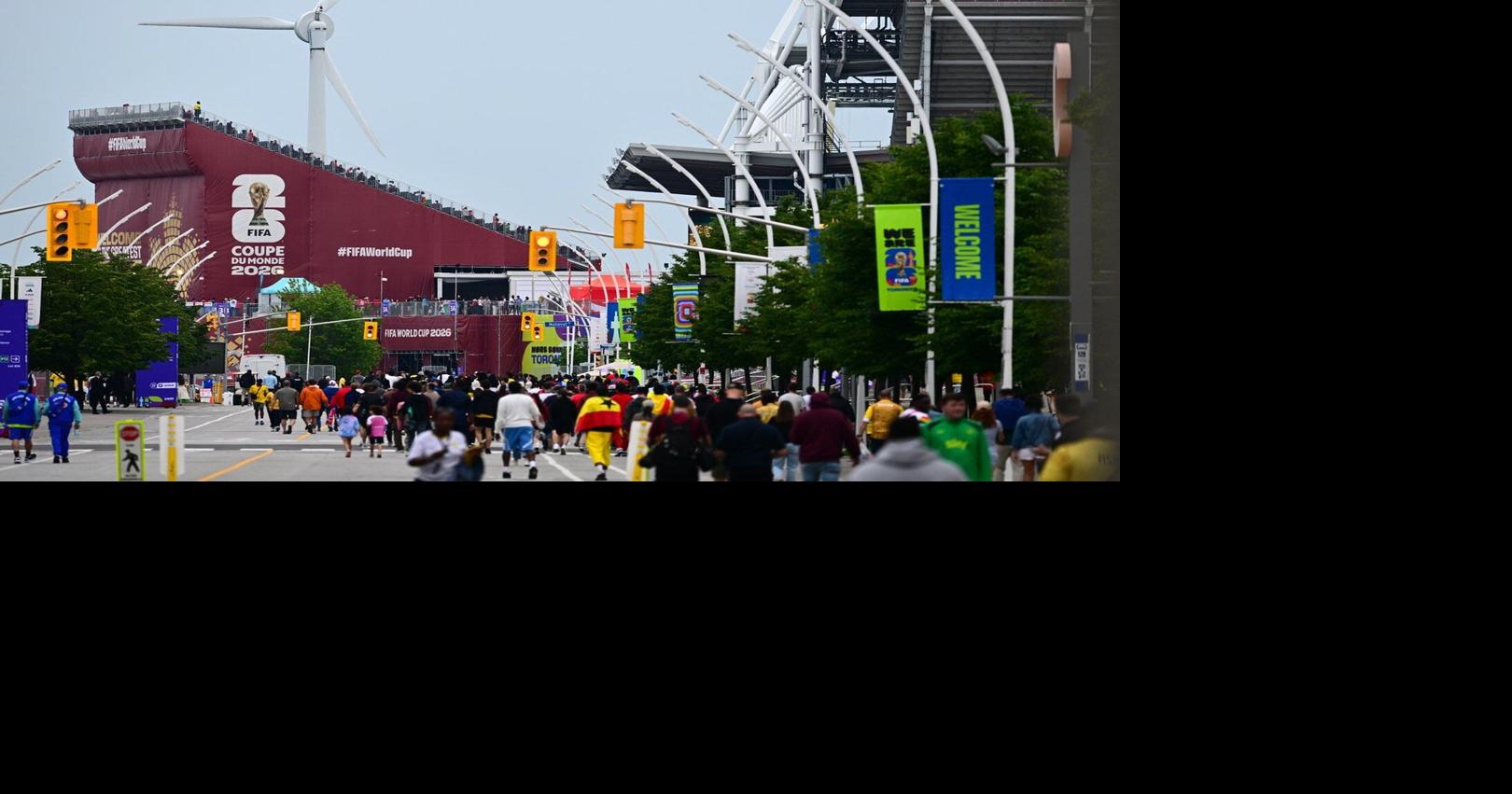 Senegal, Iraq fans to head to stadium for Toronto’s last World Cup group match