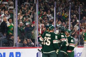 Wild beat skidding Kraken 5-2 for 4th straight win, setting up showdown with Stars