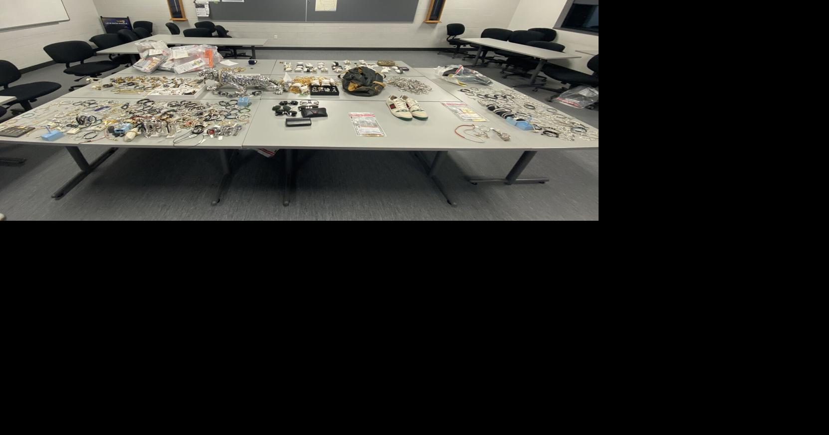 One person stole $1 million worth of jewelry from Holt Renfrew at Mississauga's Square One, police say