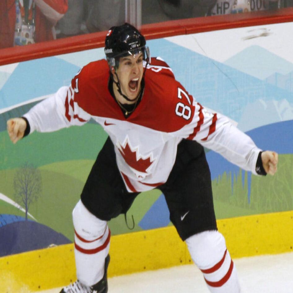 2010 Sidney Crosby Team Canada Olympics Game Worn Jersey - 1st Olympic  Jersey - Vancouver 2010 Olympics - Photo Match - Team Canada Letter