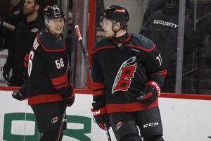 Jankowski scores 2, Kochetkov gets 2nd shutout as Hurricanes beat Flyers 5-0