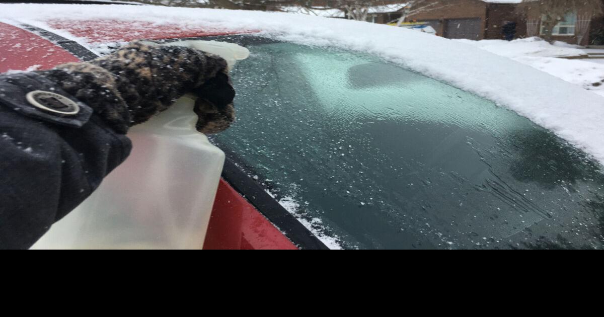 Will rubbing alcohol help clear your icy windshield?