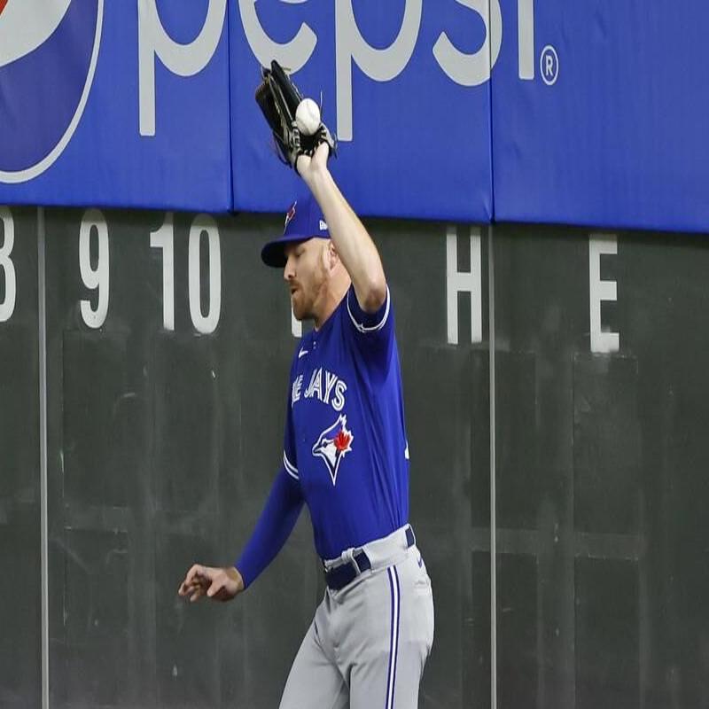 Brewers acquire outfielder Derek Fisher from Blue Jays