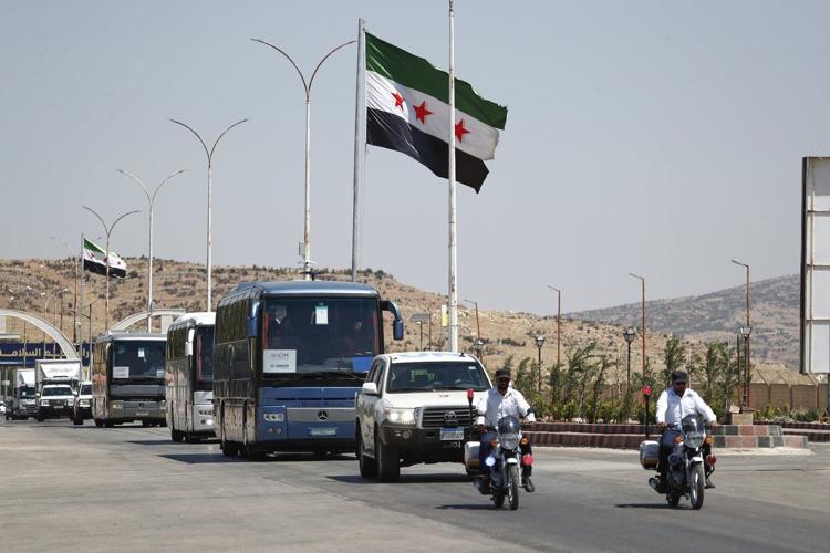First group of Syrian refugees returns home from Lebanon under new UN plan
