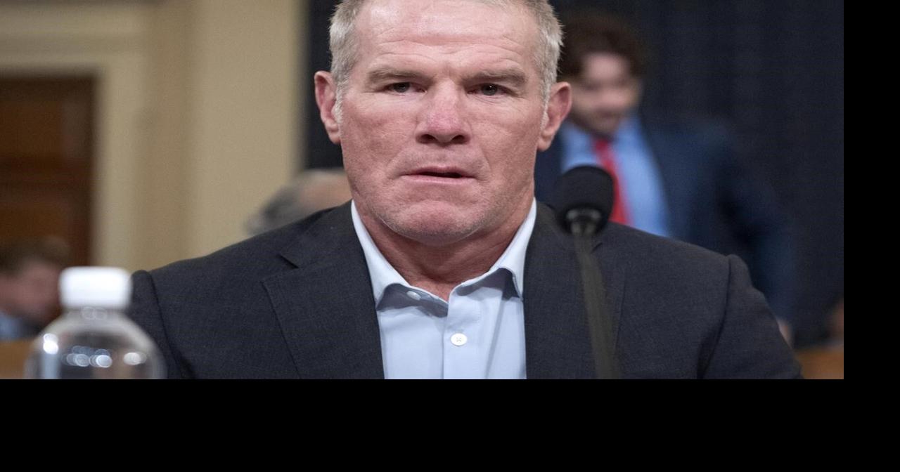 Parkinson's diagnosis came after Favre began struggling with his right