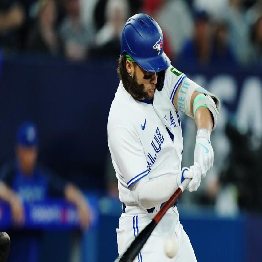 Guerrero, Bichette lead Blue Jays past Royals 5-4 to kick off 10-game  homestand