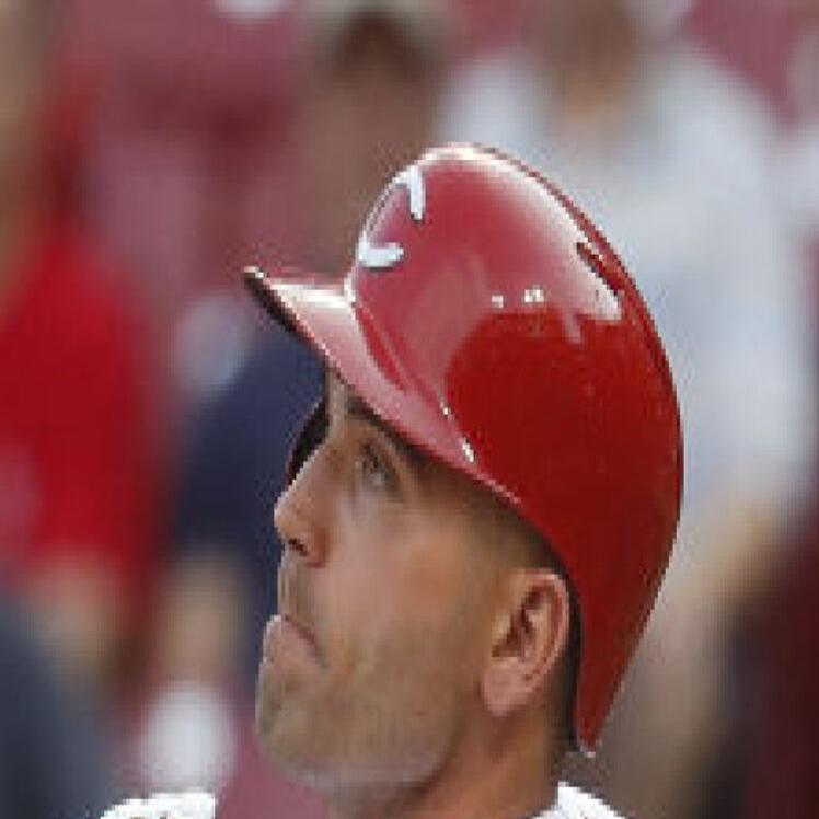 Joey Votto Signs Ball For Young Reds Fan, Says Sorry For Ejection