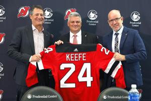 New coach Sheldon Keefe embraces Stanley Cup expectations with the Devils