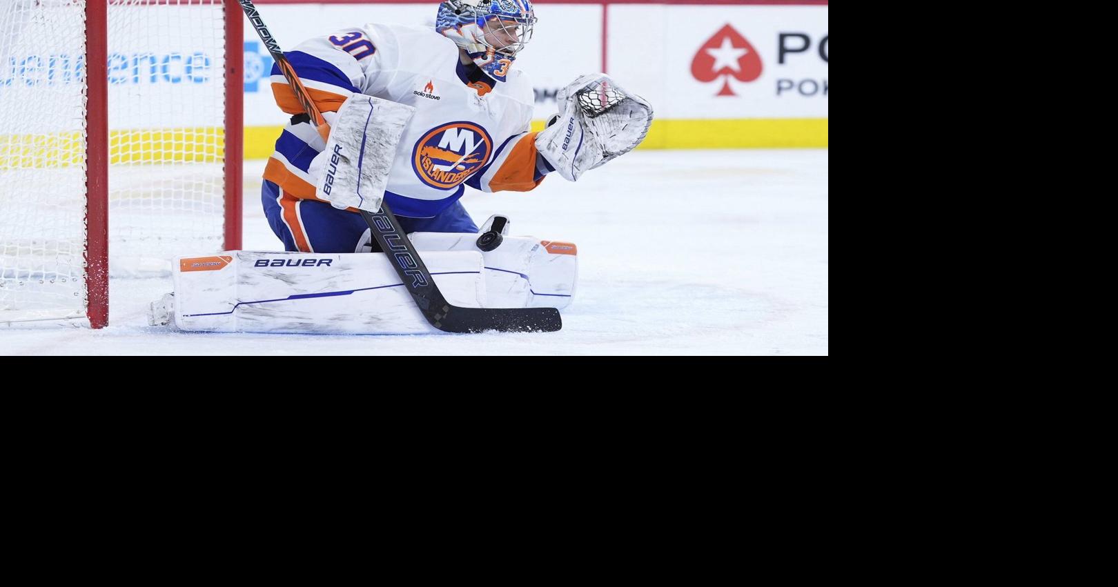 Sorokin makes 23 saves, Gatcomb gets 1st NHL goal as Islanders top Flyers 3-0 for 6th straight win