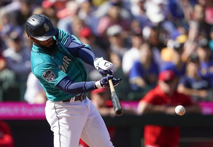 Mariners star Julio Rodriguez gets home stage at All-Star game
