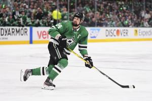 Stars captain Benn fined for sucker-punching Jets centre Scheifele