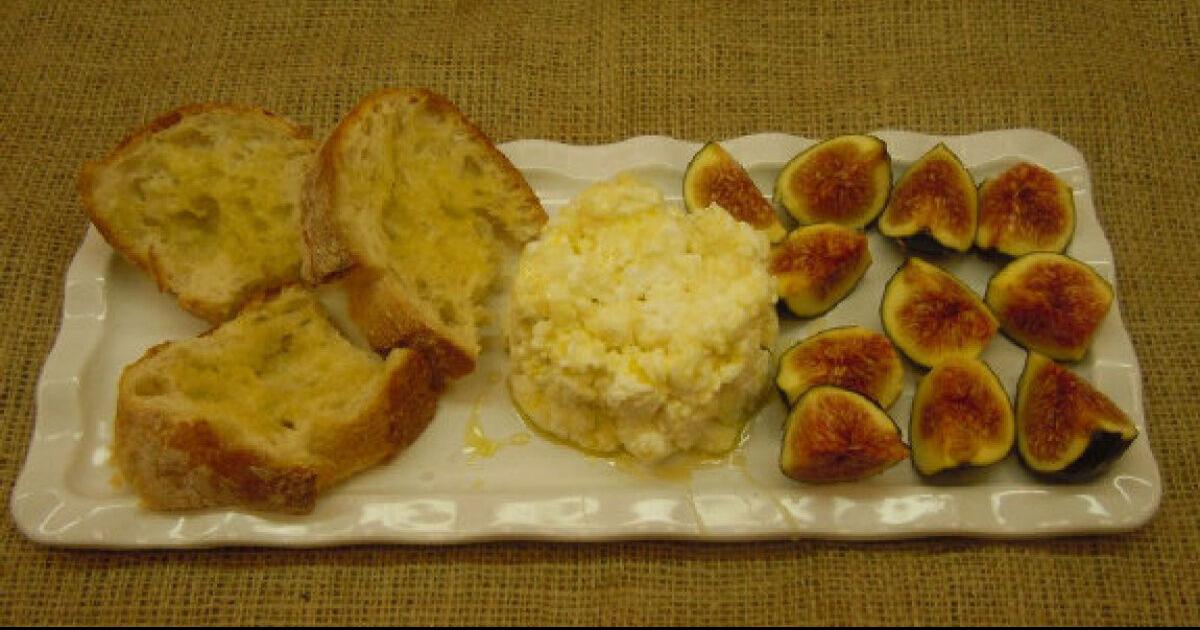 Mark McEwan’s Fresh Ricotta With Figs and Honey