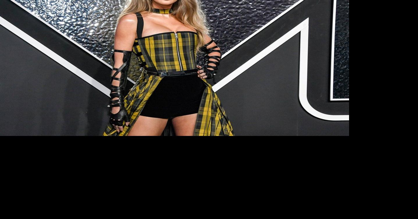 Taylor Swift, Kenny Loggins, members of Kiss and more get into Songwriters Hall of Fame