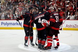 Andersen remains steady in emotional win as Hurricanes advance to Stanley Cup Final