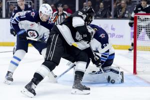 Kopitar, Rittich lead the Kings' rebound for a 4-1 win over NHL-leading Jets