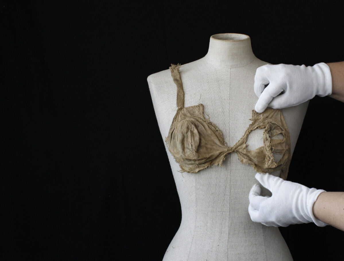 Bras from the medieval ages discovered in Austrian castle