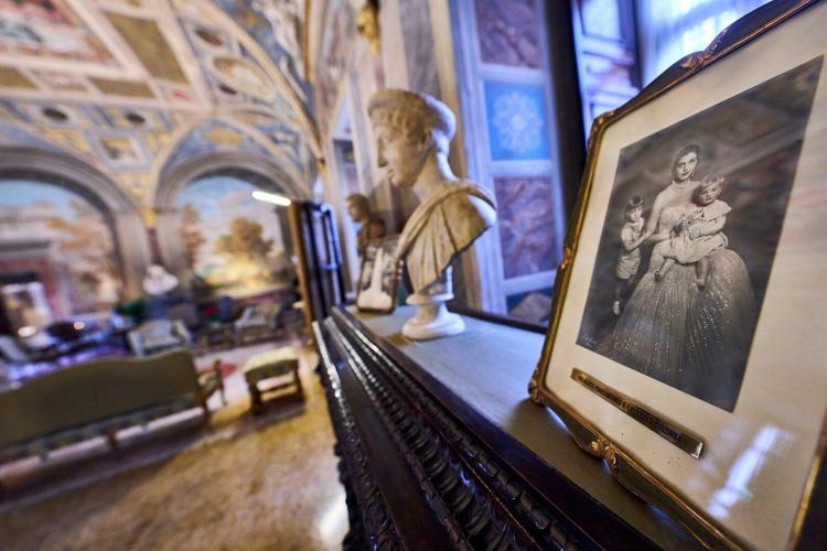 Photos of the treasures in Rome's exclusive Colonna Palace