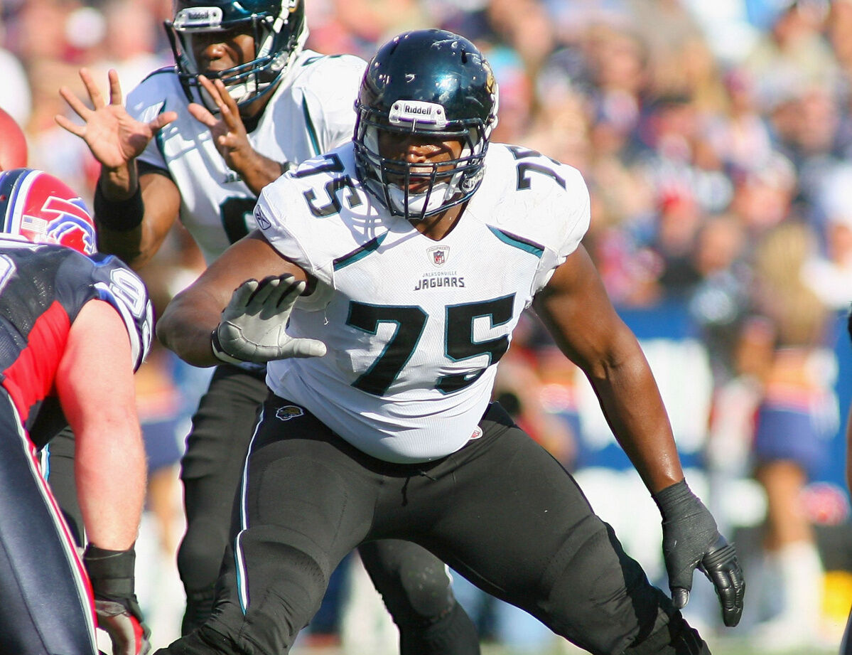 Jacksonville Jaguars trade Eugene Monroe to Baltimore Ravens for draft picks