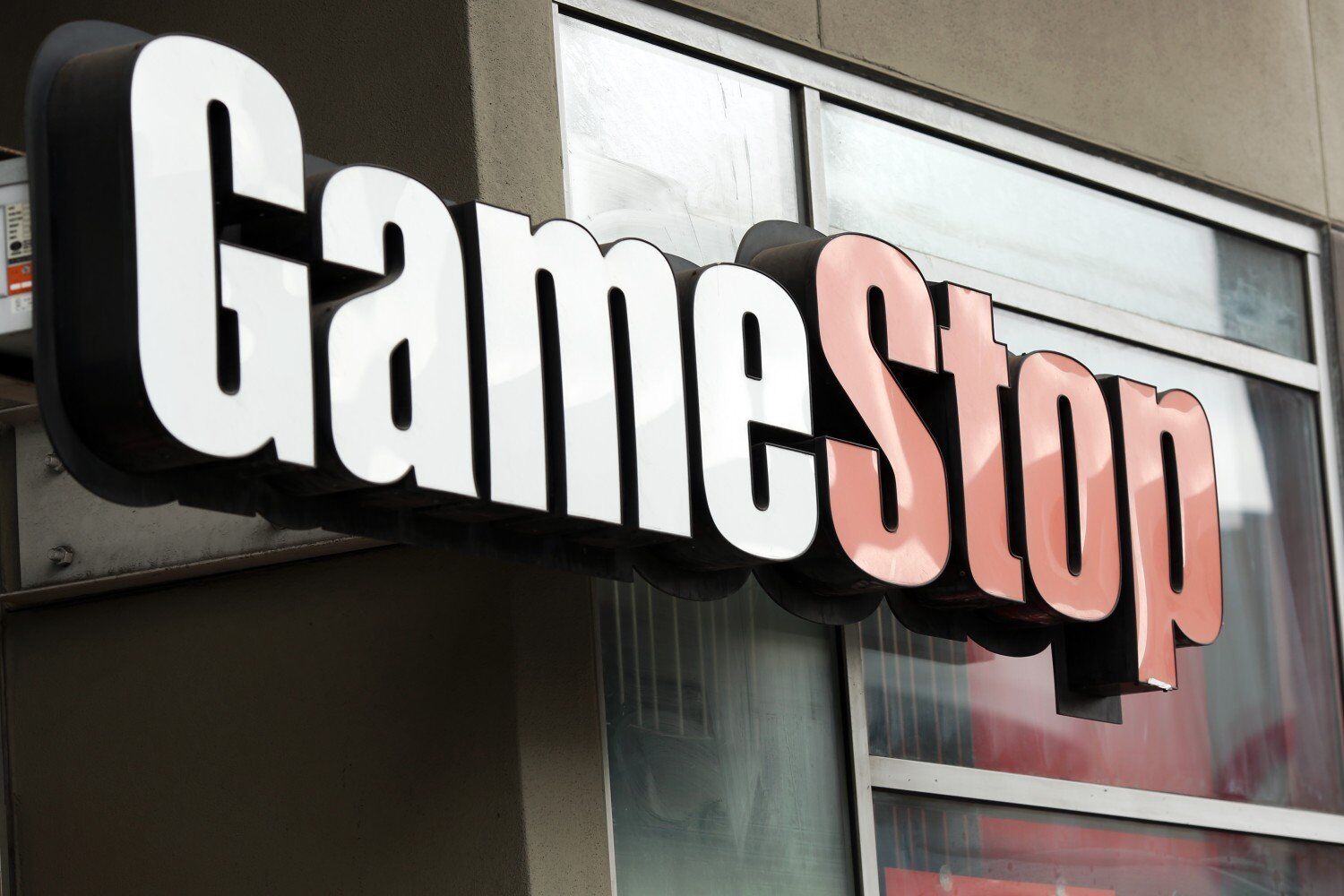 GameStop Plans to Sell Canadian and French Operations