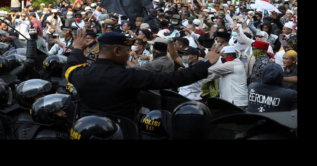 6 die in Indonesia riots, Widodo says he won’t allow unrest