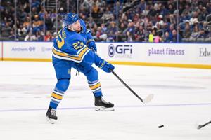 Mailloux nets late winner, Thomas has a hat trick as the Blues edge the Mammoth 5-3 in finale