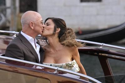 More American couples are turning to Italy's 'dolce vita' in a quest for memorable weddings
