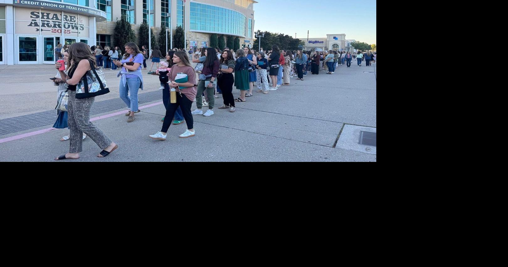 https://bloximages.chicago2.vip.townnews.com/thestar.com/content/tncms/assets/v3/editorial/e/58/e58242c3-ff94-517a-9ce9-f3c895dc32d5/68eec8c04c31a.image.jpg?crop=1620,851,0,114&resize=1200,630&order=crop,resize