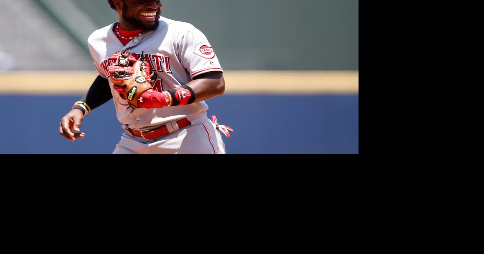 Brandon Phillips signs 1-day contract with Reds to retire with the club ...