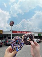 Gibson’s Donuts CREDIT Alex Shansky.JPG