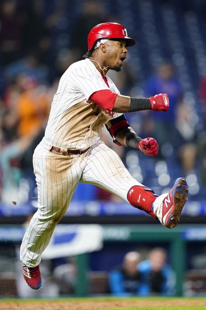 Harper, Phils get gift in 9th, send Miami to 8th loss in row