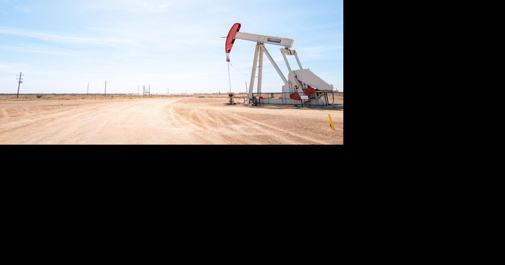 Oil prices hit wartime high of 6 before sharp late-day drop