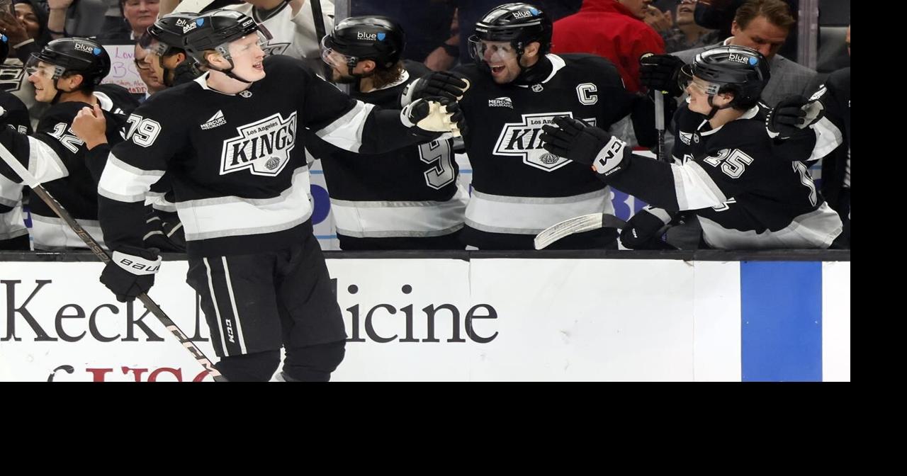 Helenius gets 1st career goal, Kempe scores for 4th straight as Kings rally to beat Panthers 2-1