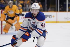 Edmonton Oilers sign winger Kasperi Kapanen to one-year contract