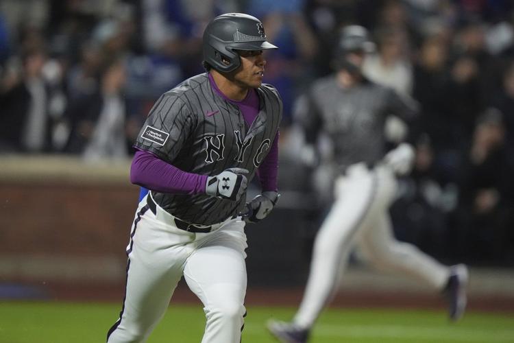 Slumping Soto hits tiebreaking, 2-run double and Mets rally past Dodgers 5-2