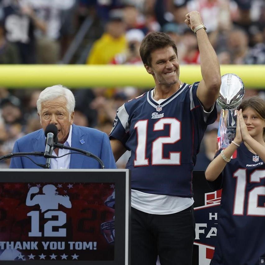 Tom Brady returns to hero's welcome in New England and declares